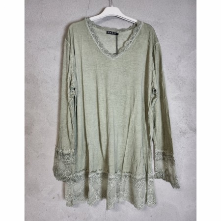 Topp med blonder grønn Plus size - Cat & Co